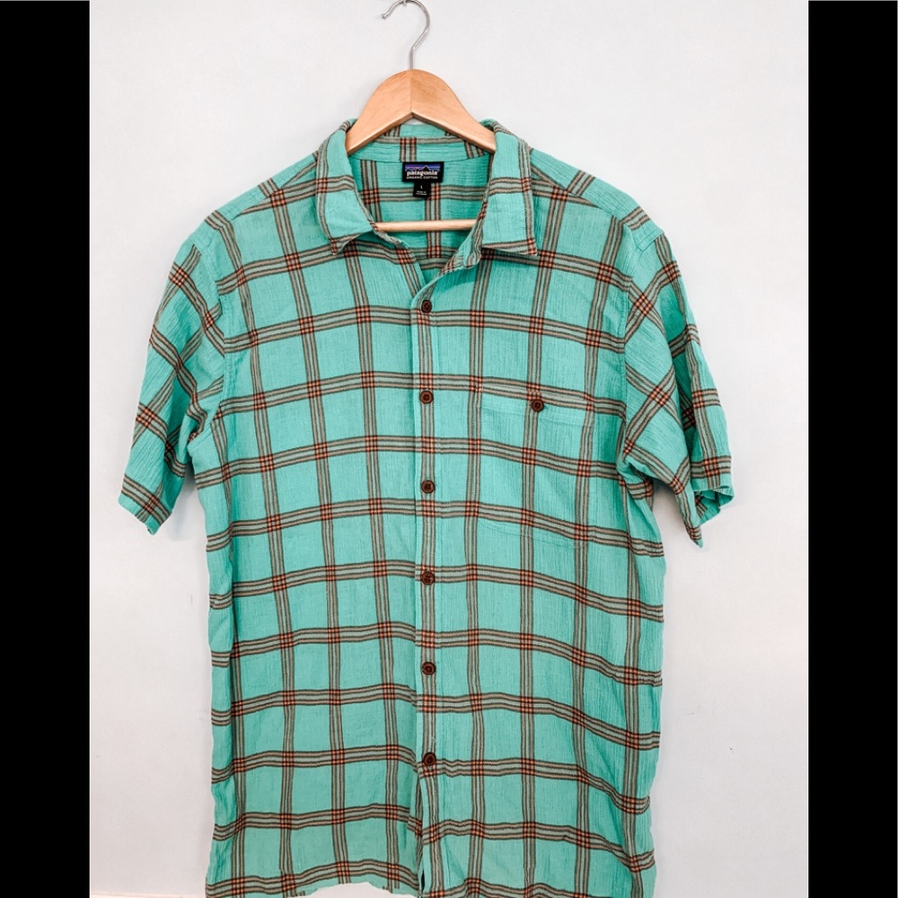 Men’s Patagonia Large Button Up